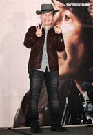 趙傳傳奇30週年全新專輯「你過得還好嗎」，溫暖出輯。（記者邱榮吉/攝影）