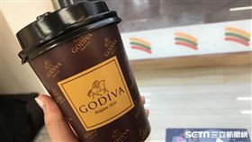超商,咖啡,GODIVA／記者馮珮汶攝影