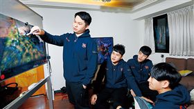 商業周刊／平均19歲電競戰隊　靠輸家心法奪世界冠軍（勿用）