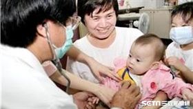 疾管署今（26）天宣布，明年1月起A型肝炎疫苗納入幼兒常規疫苗項目。（圖／疾管署提供）
