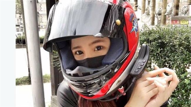 重機女王歐妮雨中追風