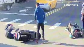 修)撞車打老人2400