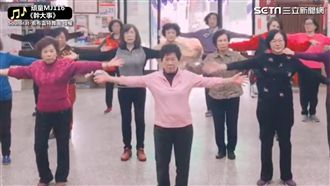 嘻哈嬤跳「幹大事」　超殺眼神潮出水