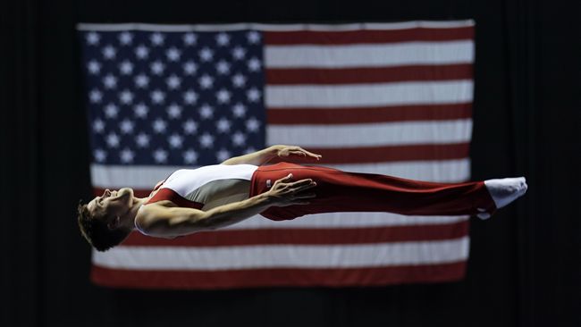 美聯社年度體育圖片（體操／拉力賽）