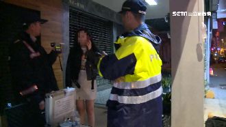 短裙妹拒酒測　撒嬌「代謝差」討救兵
