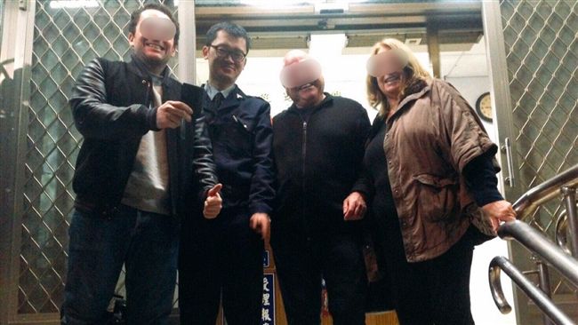 外籍生遺失手機　警半小時神速找回