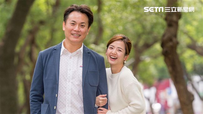 陳霆曝妻女追一家人　看病危戲齊大哭