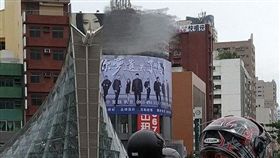 廣告,看板,夢,遺失,夢遺,爆廢公社　圖／翻攝自臉書爆廢公社