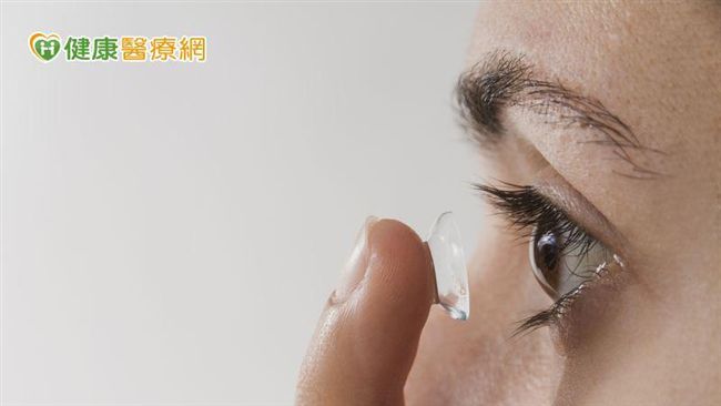 隱眼族小心！日拋月拋都拋不開乾眼症