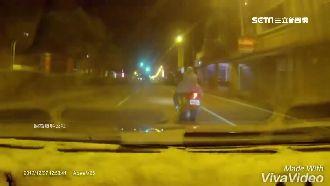 騎士急煞險撞！女駕駛按喇叭反遭恐嚇