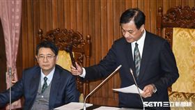 交通部鐵道局組織法草案三讀，立法院長蘇嘉全落槌通過 圖／記者林敬旻攝