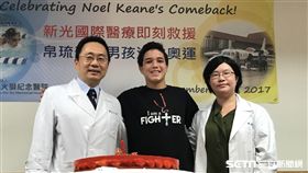 ▲Noel E. Keane不幸在帛琉發生車禍強況危急，透過帛琉總統辦公室協助，立即以醫療包機轉診來台，如今順利出院免去截肢命運。（圖／記者楊晴雯攝）