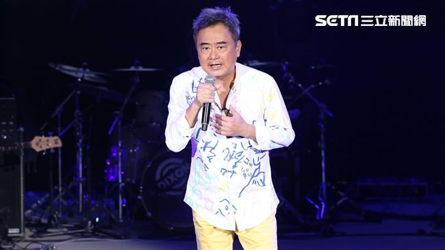 曾扮SM開唱　陳昇發豪語拍全裸寫真