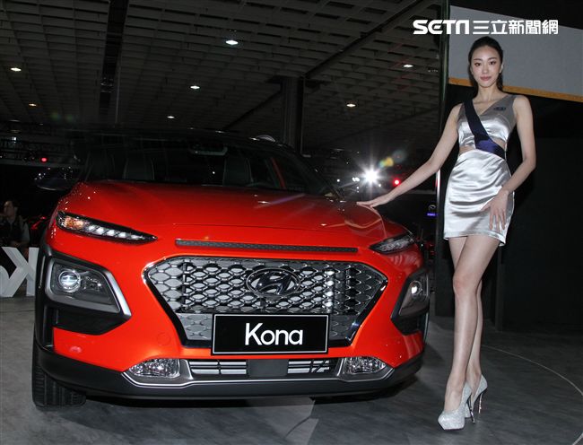 2018世界汽車大展在台北南港世貿展覽館登場。（記者邱榮吉/攝影）