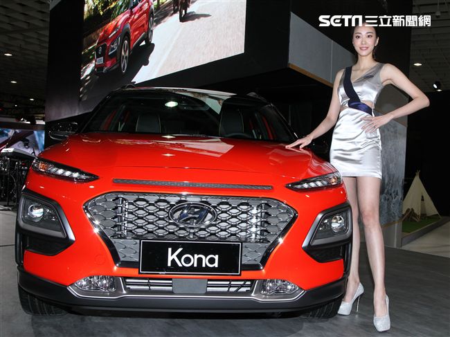 2018世界汽車大展在台北南港世貿展覽館登場。（記者邱榮吉/攝影）