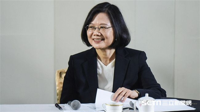 送舊迎新　蔡英文：好的壞的都是台灣