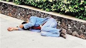 海南三亞工人遭屋主割斷安全繩　墜樓受傷／網易