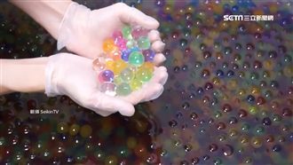 他將38顆水晶寶寶塞尿道　膀胱險爆裂喪命