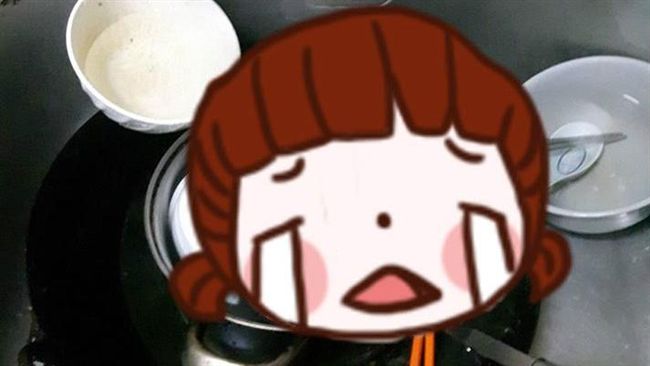 下班回家廚房變這樣…網友：一起擺爛