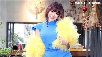 林明禎造型曝光　開高衩辣秀屁股蛋！