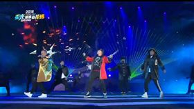 玖壹壹(圖/翻攝自Youtube)
