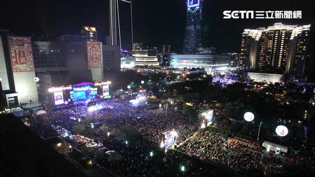 台北跨年擠爆！一張圖看出台灣人熱情