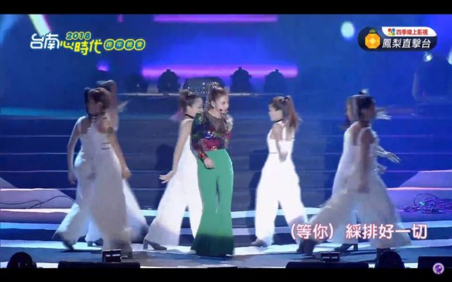 吳映潔,鬼鬼(翻攝自YOUTUBE)
