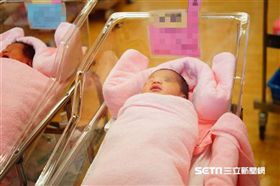 新生兒打馬賽克。(記者李鴻典攝)