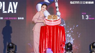 自我解嘲娛樂粉絲　蔡依林清唱秀歌喉