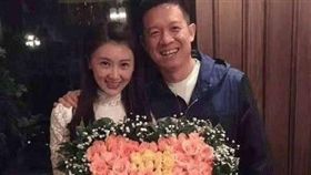 賈躍亭　甘薇　圖／新浪娛樂