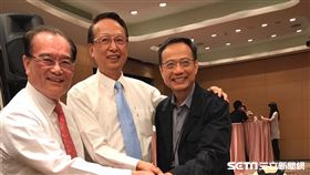 高鐵董事長江耀宗（中）。（圖／記者馮珮汶攝）