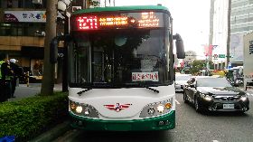 北市公車轉彎肇事　7旬老婦傷重不治