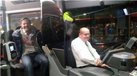 公車,司機,荷蘭,總理,Fred Teeven,Mark Rutte　圖／翻攝自推特