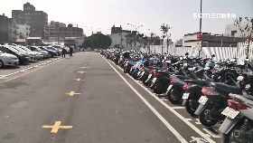 d攤位當車.格2400