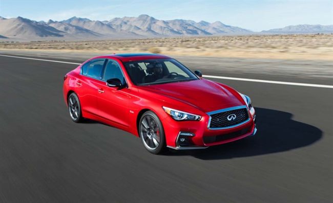 玩Infiniti Q50　樂趣大