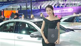 蘇育惟Shelby Su　葉立斌攝　賓士　車模　正妹