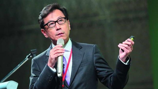 蔡明忠、郭台銘聯手搶下你家電視遙控