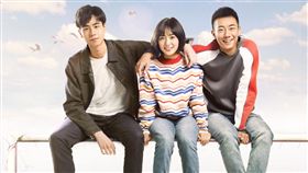 江辰、陳小希、吳柏松、致我們單純的小美好／微博