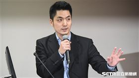 國民黨立委蔣萬安於衛生及環境委員會質詢。 圖／記者林敬旻攝