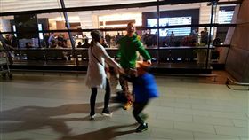 浩子回台灣。（圖／翻攝自「浩角翔起笑一個」官方粉絲專頁）