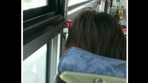 狂按下車鈴又不下車　真相讓網友笑噴