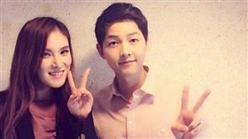 ▲GUMMY曾擔任宋仲基見面會嘉賓。（圖／翻攝自GUMMY IG）