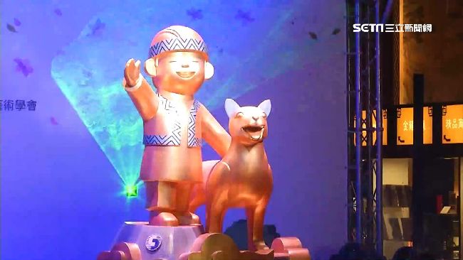 狗年主燈像猴？嘉義燈會主燈挨批醜