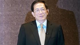 參選台大校長　管中閔說明治校理念台大校長遴選委員會29日舉行第2場校長候選人治校理念說明會，候選人之一的管中閔（圖）出席說明自身理念。中央社記者許秩維攝　106年11月29日