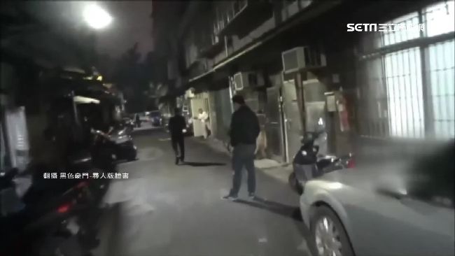 弟欠債！黑衣人持大聲公追里長兄討債
