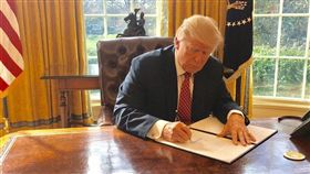 -川普-圖／翻攝自Donald J. Trump臉書