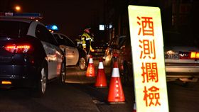 酒測, 酒駕,臨檢。