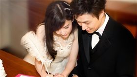 周慧敏 倪震 /翻攝自臉書