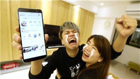 蔡阿嘎,IG,帳號,消失,粉絲,審核,復活　圖／翻攝自臉書