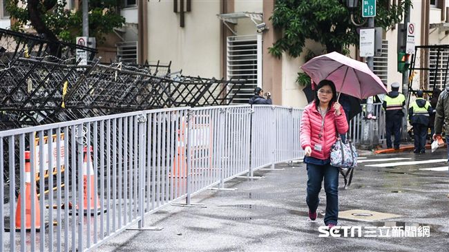 立院拒馬擋陳抗　卻擋不住老闆娘發怒